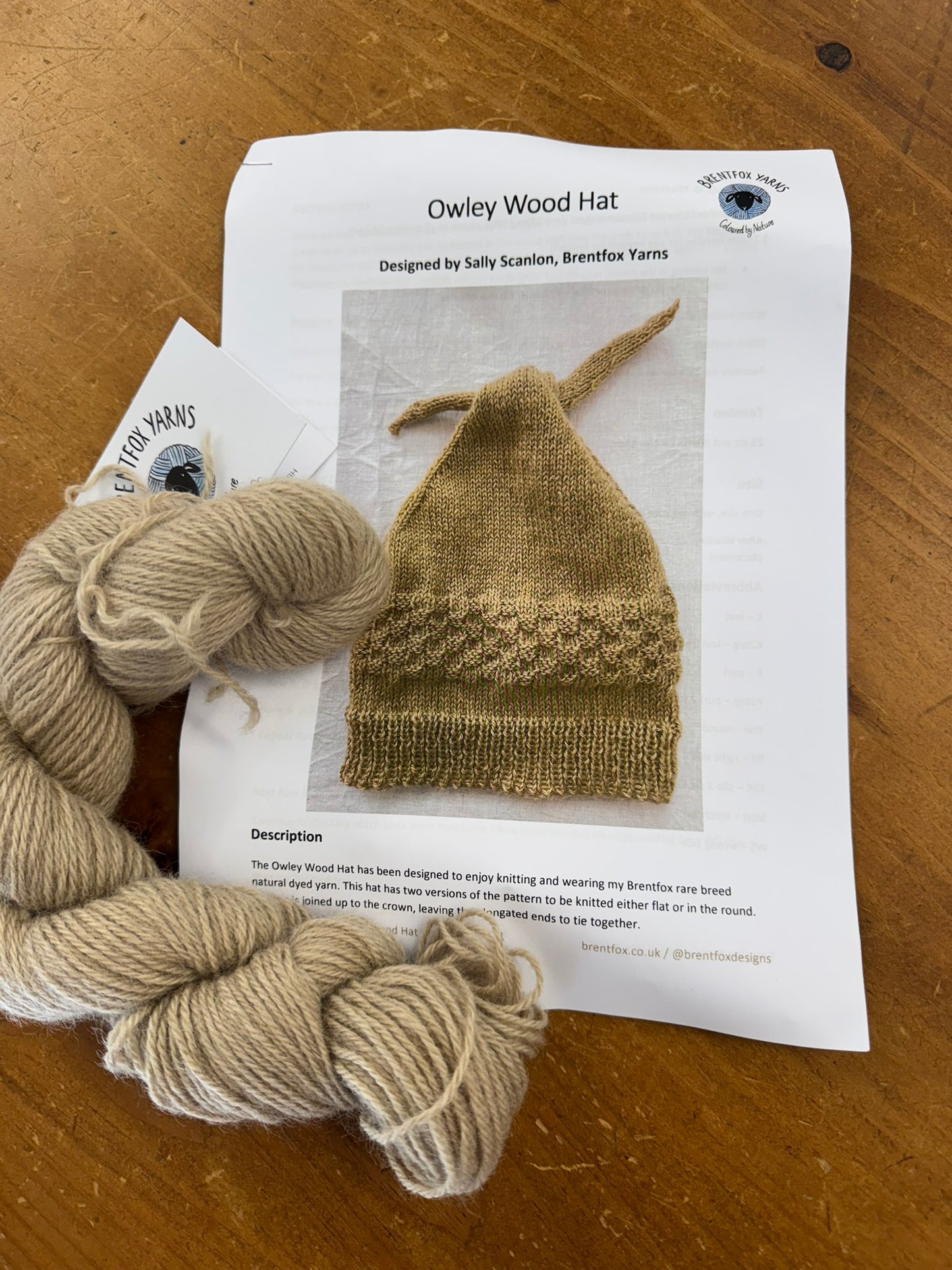 Brentfox Yarns - Owley Wood Hat Knitting Kit