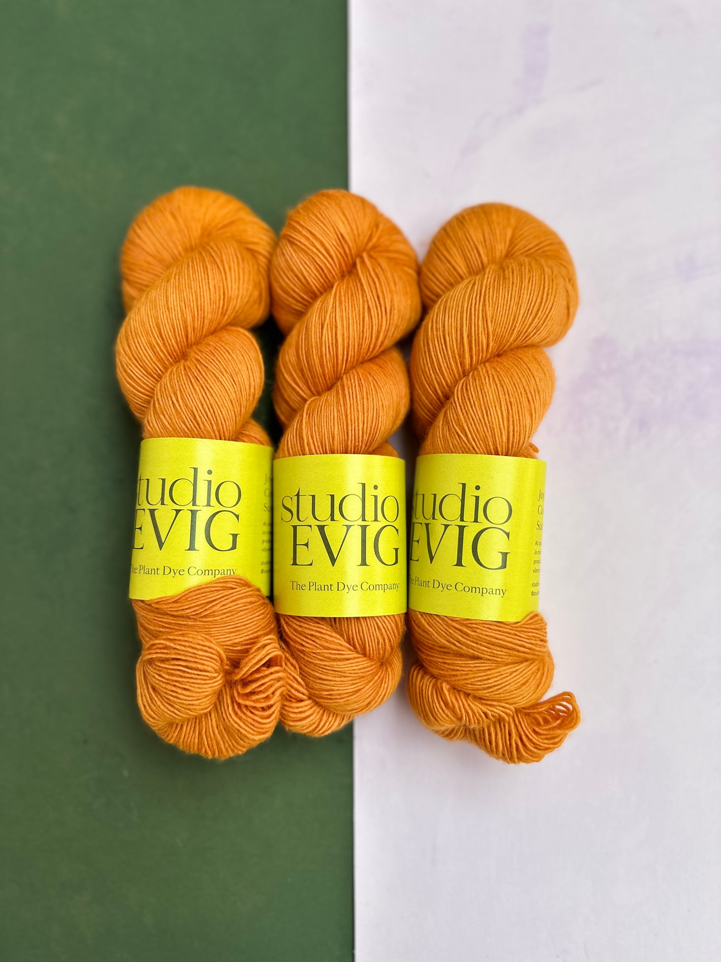 studioEVIG Naturally Dyed Yarn 4py
