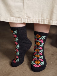 Laine Kindred Knits - Aleks Byrd